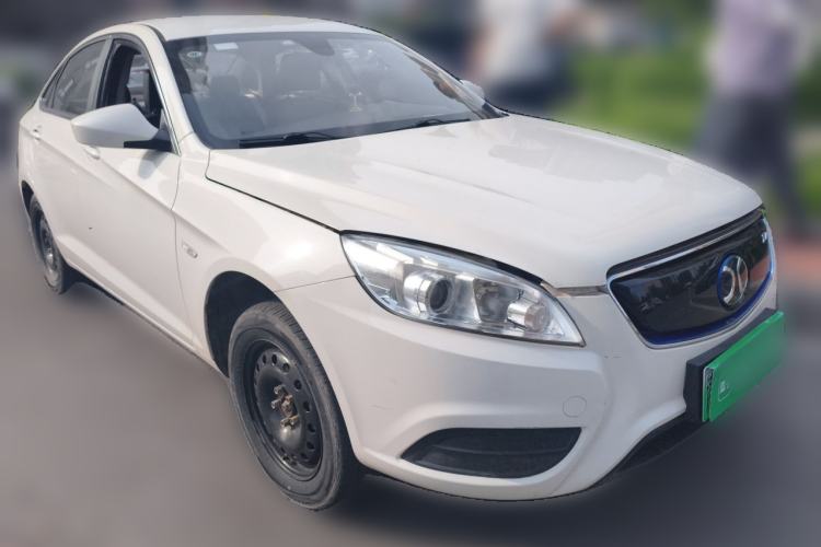 Used BAIC New Energy EU 2018 EU Quick-Change Loto Custom Edition Front Right 45 Deg
