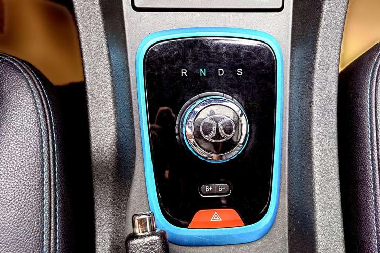 Used BAIC New Energy EU 2018 EU Quick-Change Loto Version Interior 11