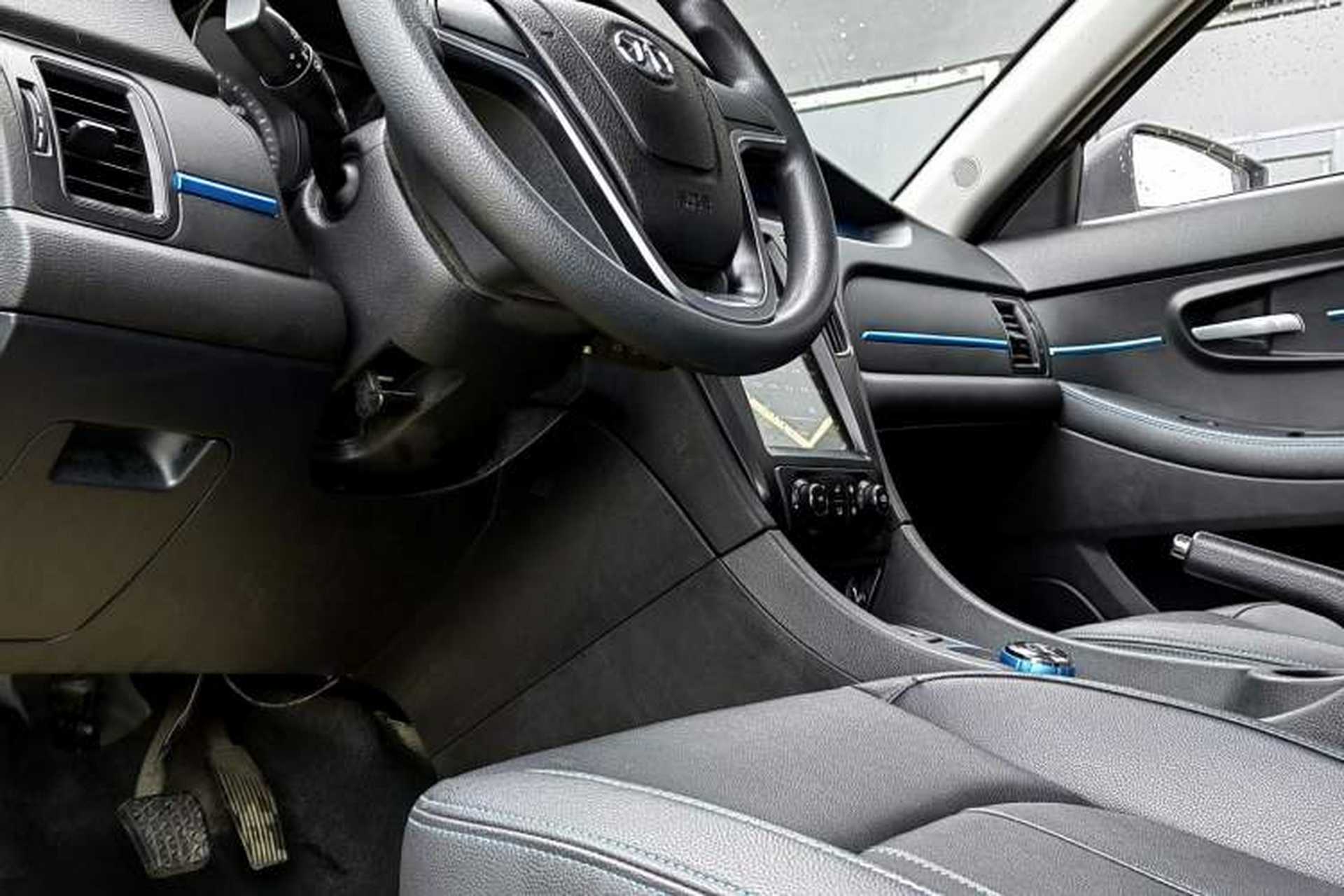 Used BAIC New Energy EU 2018 EU Quick-Change Loto Version Interior 3