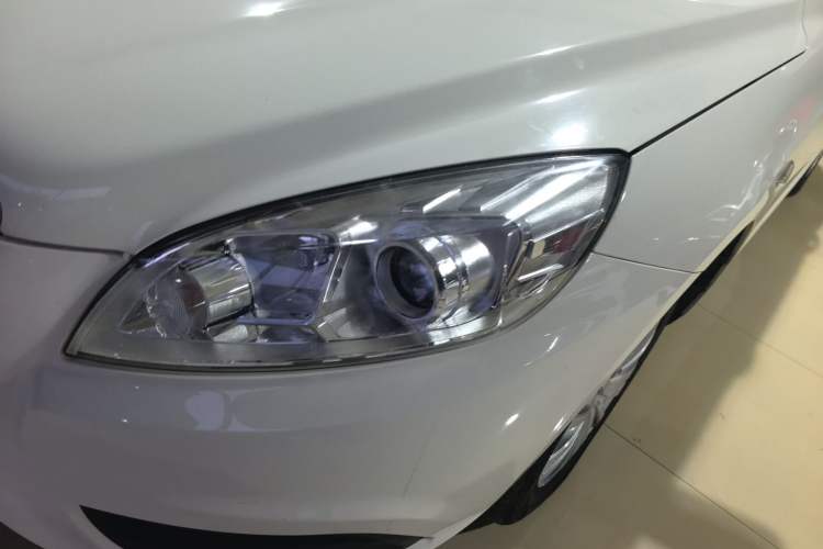 Used BAIC New Energy EU 2018 EU Quick-Change Loto Version Left Front Headlight
