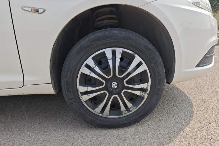 Used BAIC New Energy EU 2018 EU Quick-Change Loto Version Right Front Wheel Hub