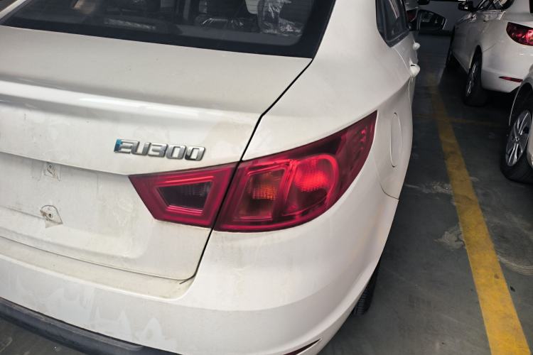 Used BAIC New Energy EU 2018 EU Quick-Change Loto Version Right Rear Taillight