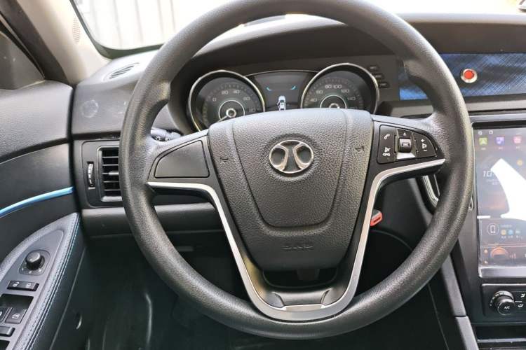 Used BAIC New Energy EU 2018 EU Quick-Change Loto Custom Edition Steering Wheel