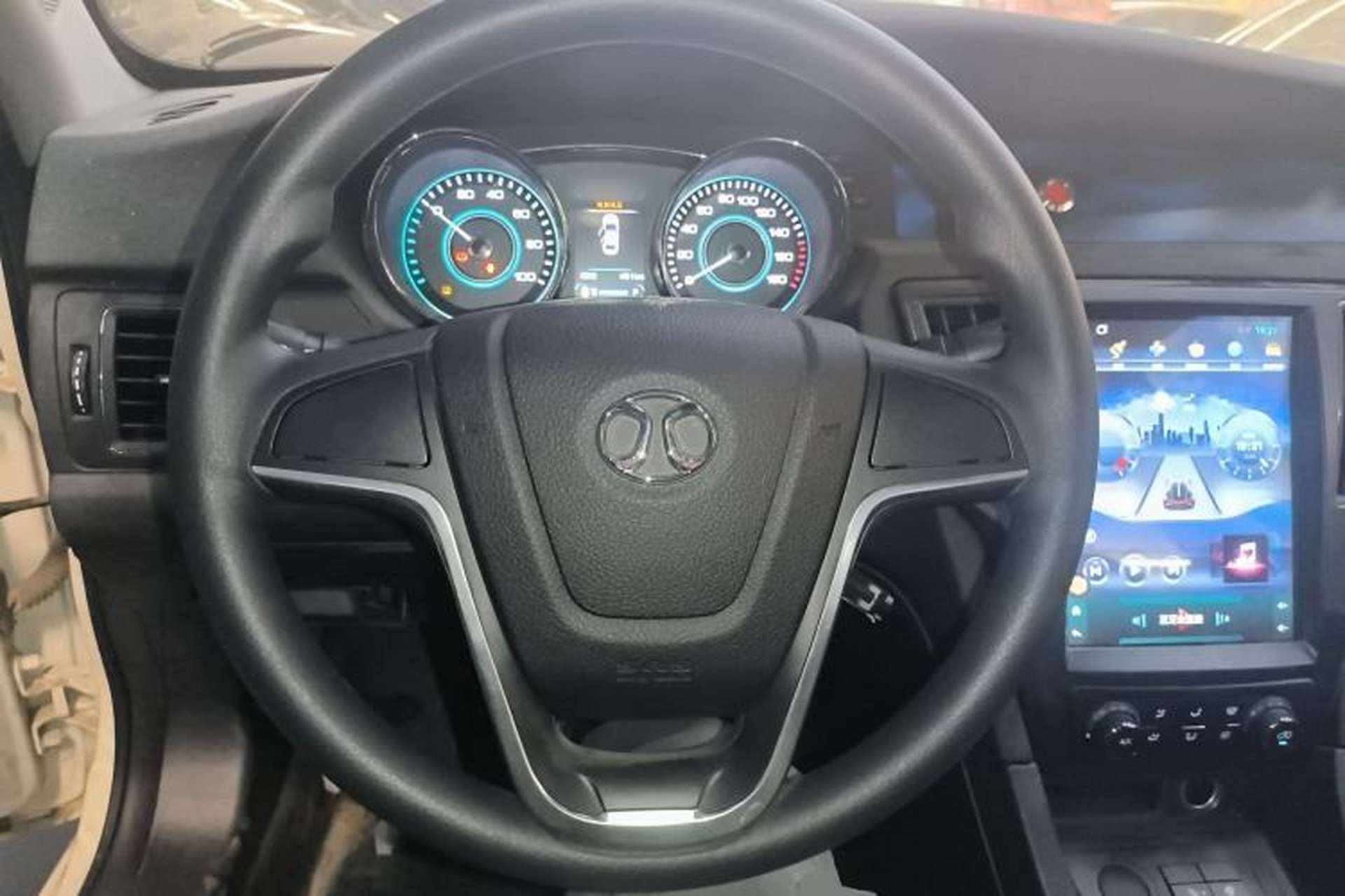Used BAIC New Energy EU 2018 EU Quick-Change Loto Version Steering Wheel