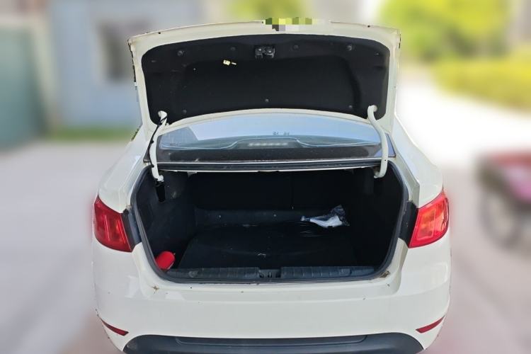 Used BAIC New Energy EU 2018 EU Quick-Change Loto Custom Edition Trunk