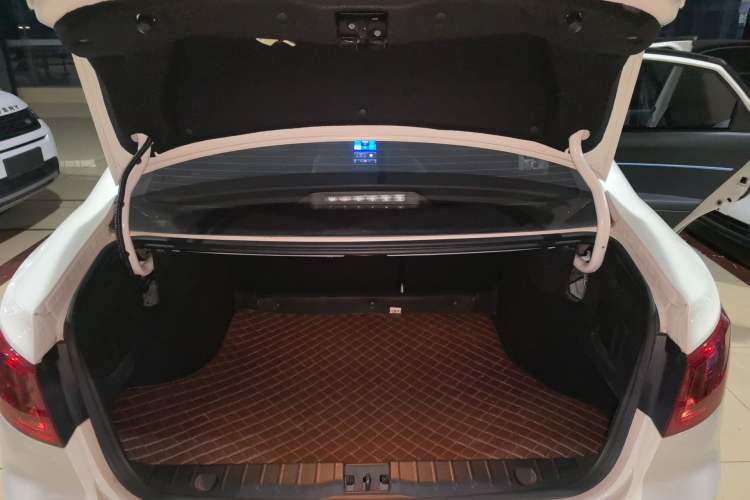 Used BAIC New Energy EU 2018 EU Quick-Change Loto Version Trunk