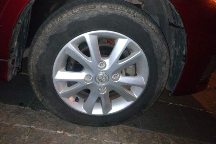 Used BAIC New Energy EV 2014 E150EV Tech Edition Right Front Wheel Hub