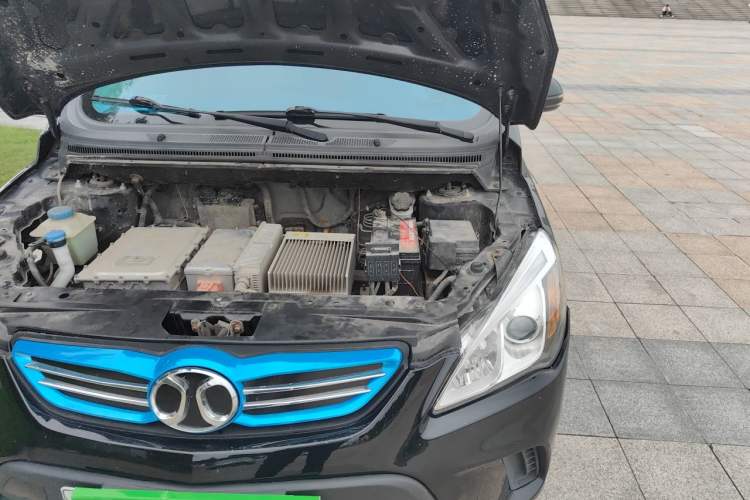 Used BAIC New Energy EV 2015 EV200 Light Edition Engine Bay Left