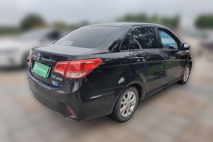 Used BAIC New Energy EV 2015 EV200 Light Edition Rear Right 45 Deg