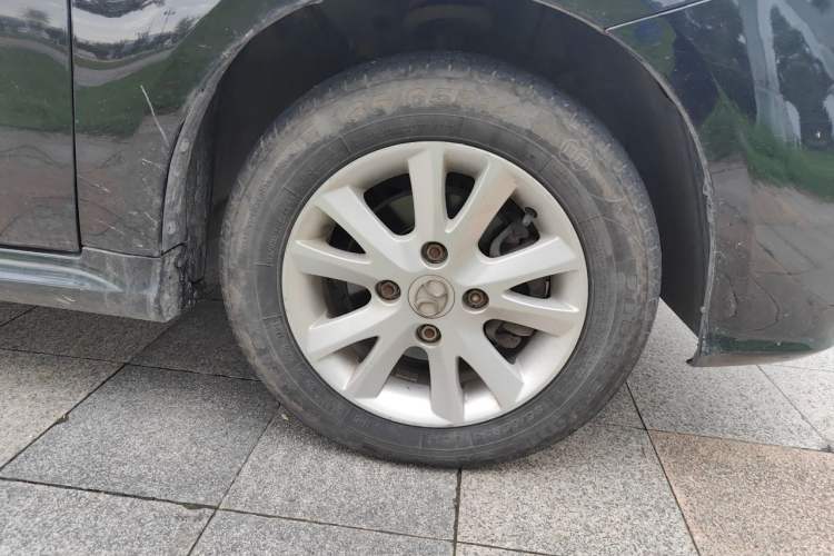 Used BAIC New Energy EV 2015 EV200 Light Edition Right Front Wheel Hub
