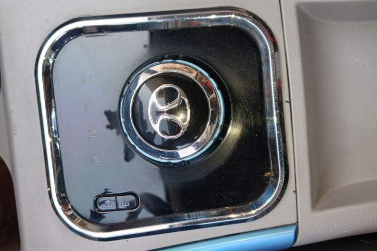 Used BAIC New Energy EV 2015 EV160 Light Edition Gear Lever
