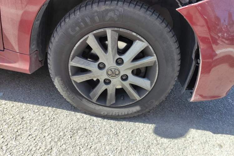 Used BAIC New Energy EV 2015 EV200 Light Edition Right Front Wheel Hub