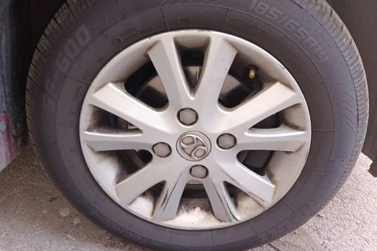 Used BAIC New Energy EV 2015 EV160 Light Edition Right Front Wheel Hub