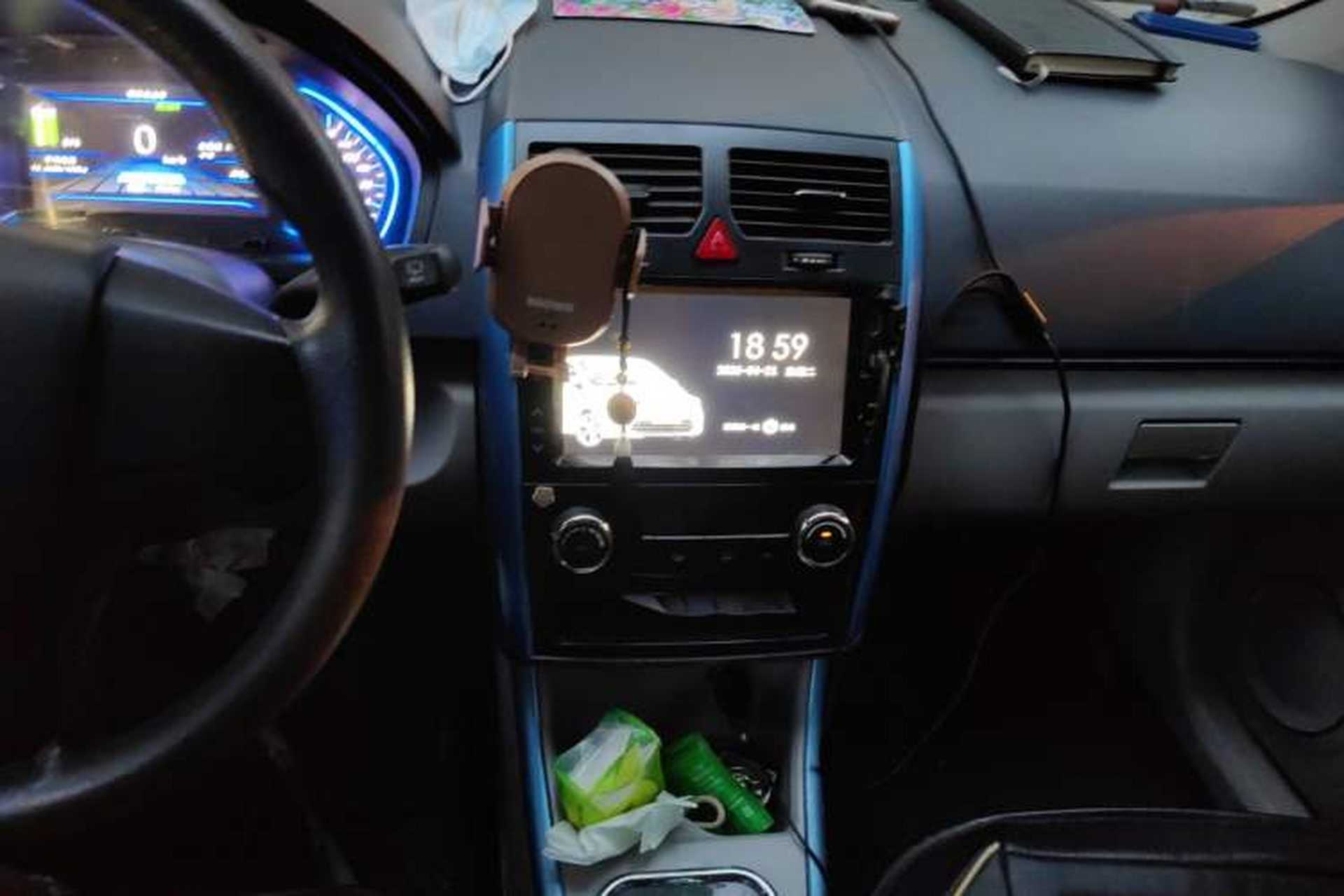 Used BAIC New Energy EV 2015 EV200 Light Edition Audio And AC Panel