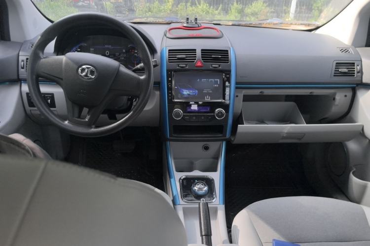 Used BAIC New Energy EV 2015 EV160 Light Edition Center Console