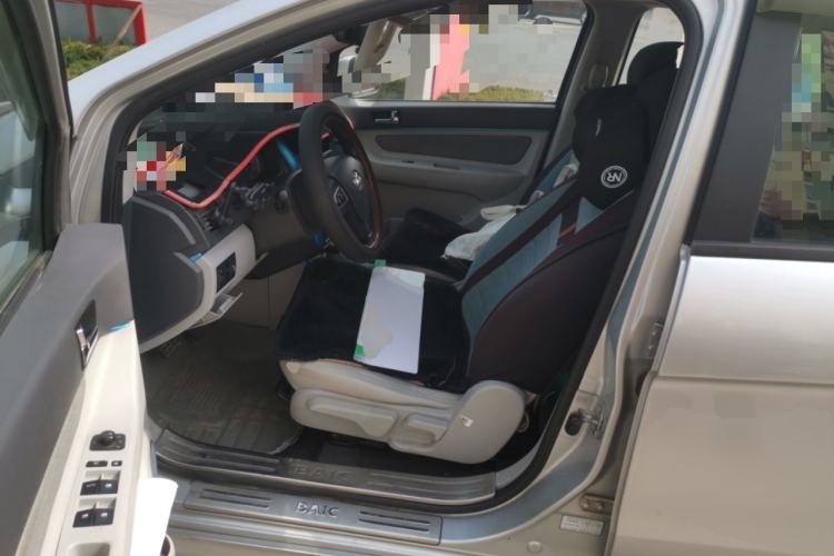 Used BAIC New Energy EV 2015 EV200 Light Enjoy Edition Left Front Seat