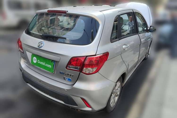 Used BAIC New Energy EV 2015 EV200 Light Edition Rear Right 45 Deg