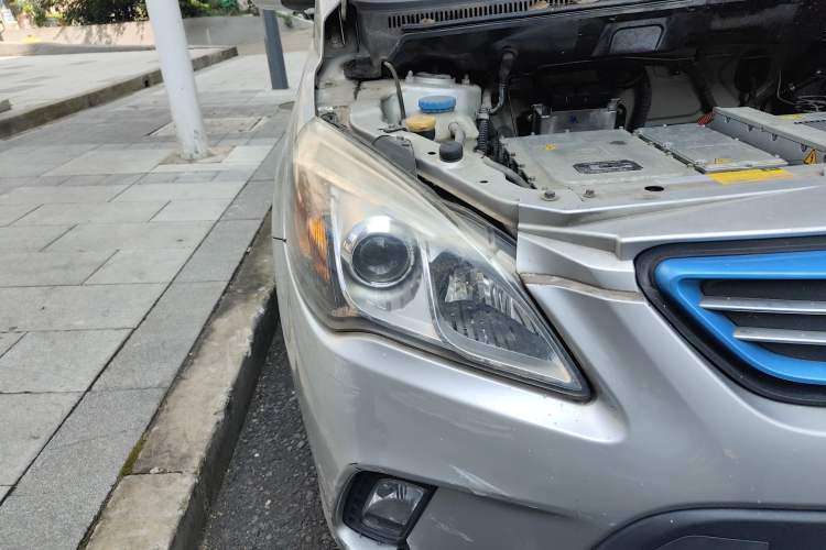 Used BAIC New Energy EV 2015 EV200 Light Edition Right Front Headlight