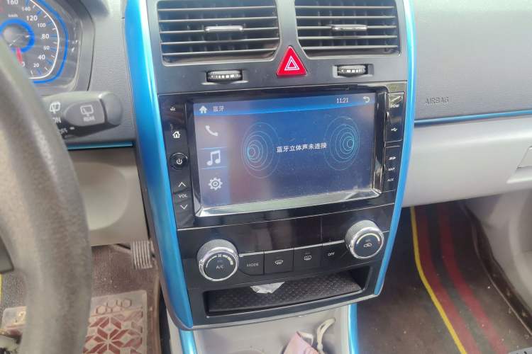 Used BAIC New Energy EV 2015 EV200 Light Edition Audio And AC Panel