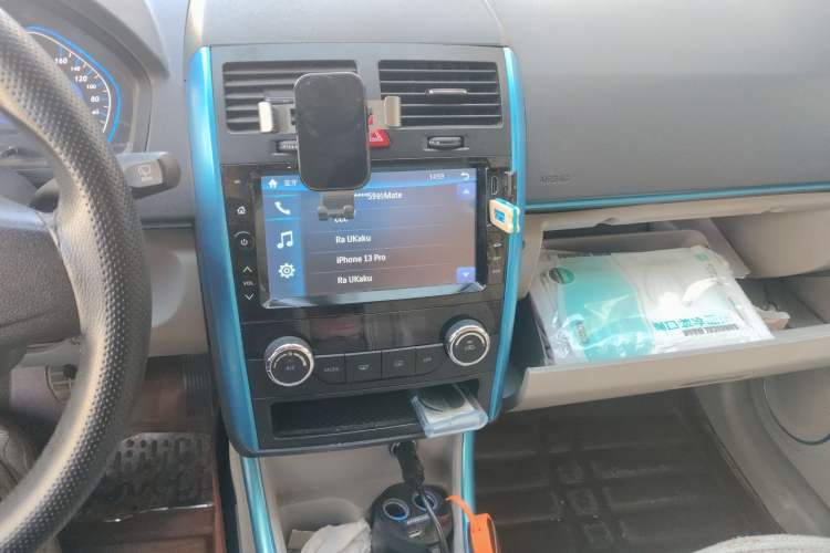 Used BAIC New Energy EV 2015 EV200 Light Edition Audio And AC Panel