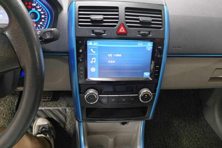 Used BAIC New Energy EV 2015 EV200 Light Edition Audio And AC Panel