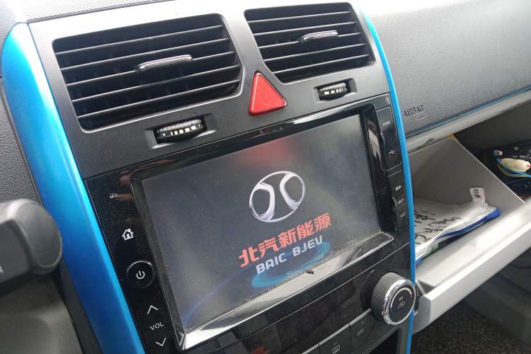 Used BAIC New Energy EV 2015 EV160 Light Edition Audio And AC Panel
