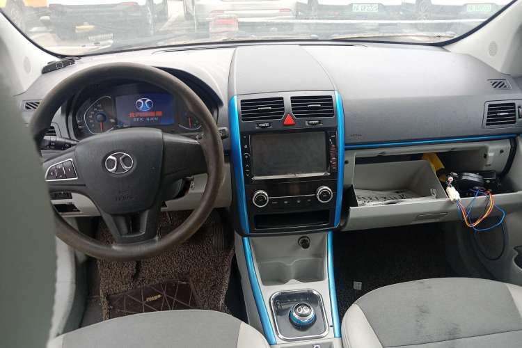 Used BAIC New Energy EV 2015 EV160 Light Edition Center Console