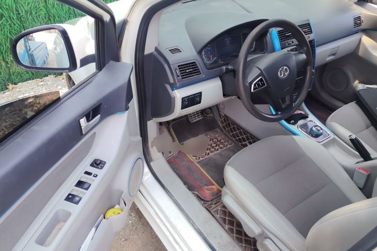 Used BAIC New Energy EV 2015 EV200 Light Edition Driver Seat