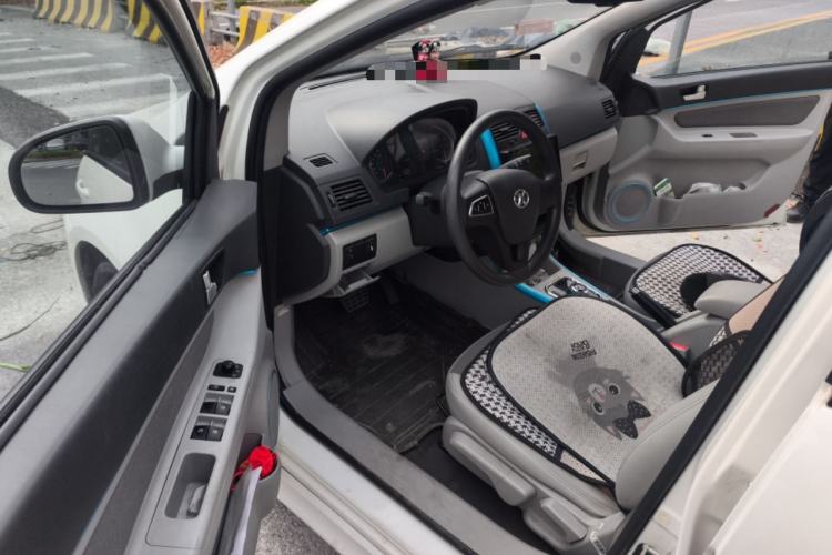 Used BAIC New Energy EV 2015 EV200 Light Edition Driver Seat