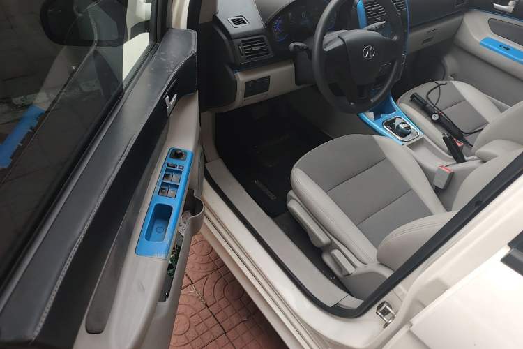 Used BAIC New Energy EV 2015 EV200 Light Edition Driver Seat