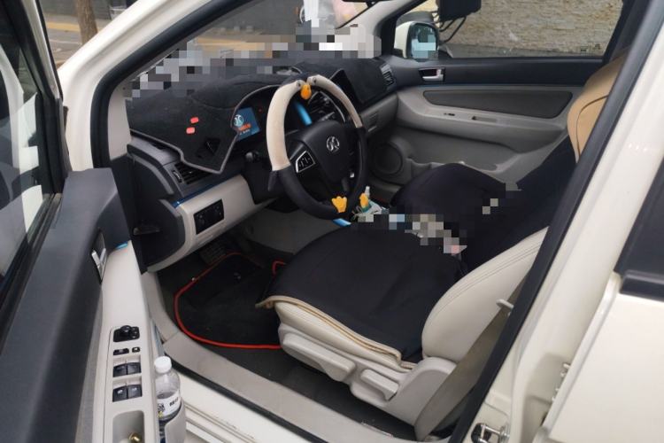 Used BAIC New Energy EV 2015 EV200 Light Edition Driver Seat