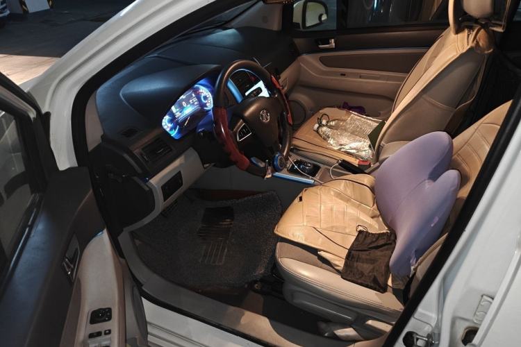 Used BAIC New Energy EV 2015 EV200 Light Edition Driver Seat
