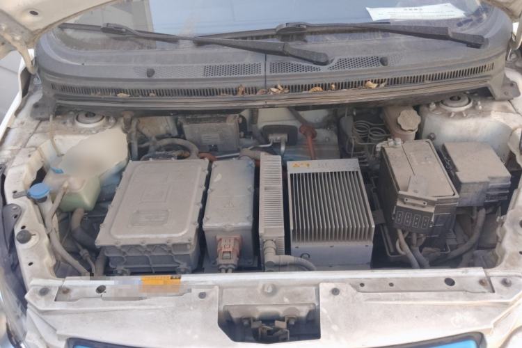 Used BAIC New Energy EV 2015 EV200 Light Edition Engine Bay