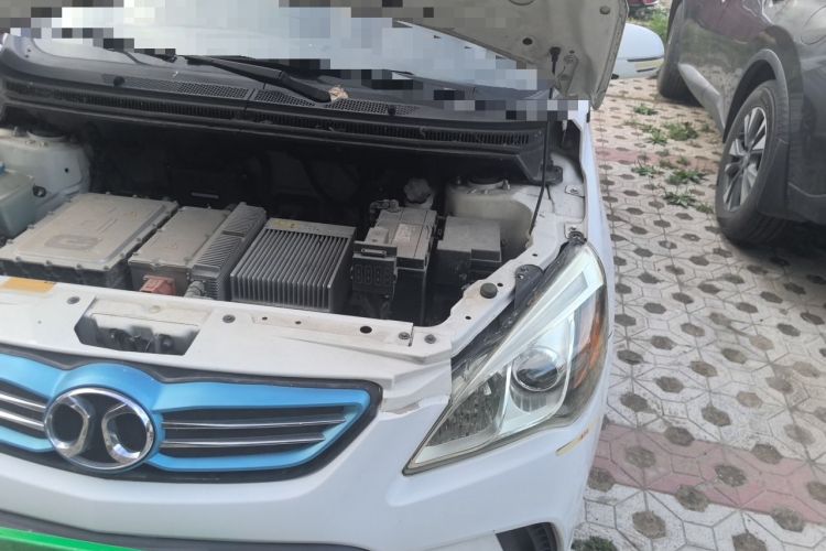 Used BAIC New Energy EV 2015 EV200 Light Edition Engine Bay Left