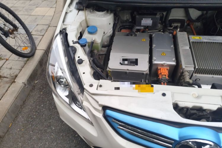 Used BAIC New Energy EV 2015 EV200 Light Edition Engine Bay Right