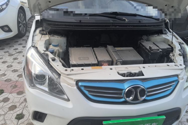 Used BAIC New Energy EV 2015 EV200 Light Edition Engine Bay Right