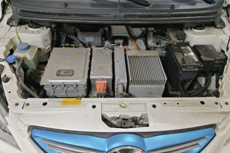 Used BAIC New Energy EV 2015 EV200 Light Edition Engine Bay