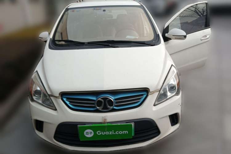 Used BAIC New Energy EV 2015 EV200 Light Edition Front