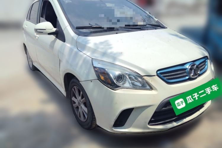 Used BAIC New Energy EV 2015 EV200 Light Edition Front Right 45 Deg