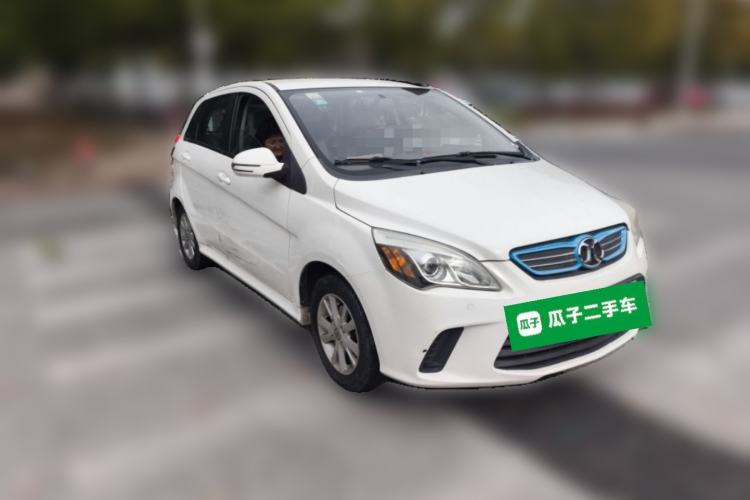 Used BAIC New Energy EV 2015 EV200 Light Edition Front Right 45 Deg