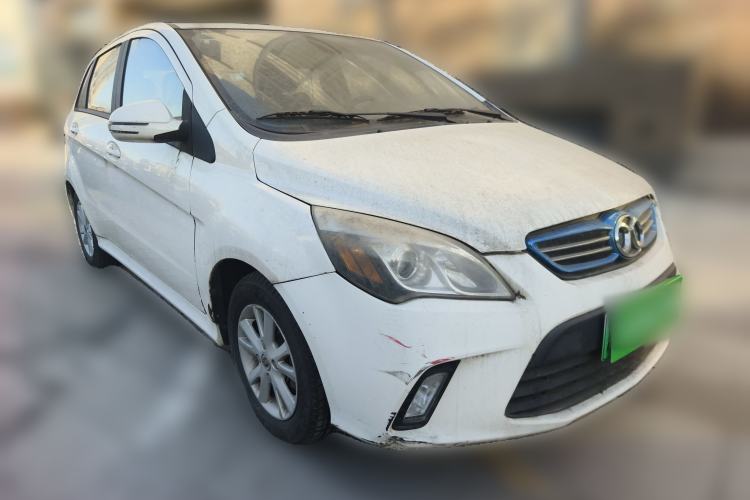 Used BAIC New Energy EV 2015 EV160 Light Edition Front Right 45 Deg