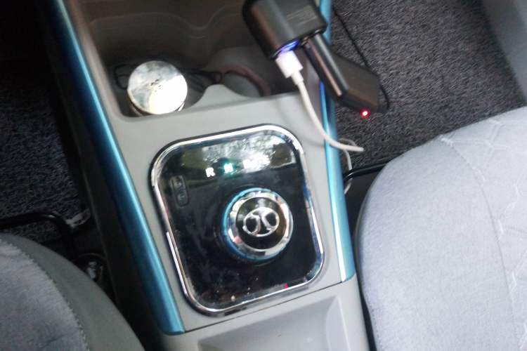 Used BAIC New Energy EV 2015 EV200 Light Edition Gear Lever