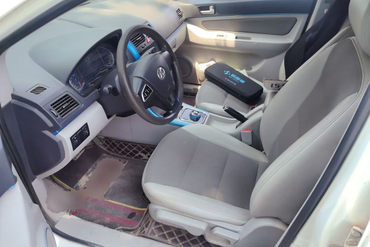 Used BAIC New Energy EV 2015 EV200 Light Edition Left Front Seat