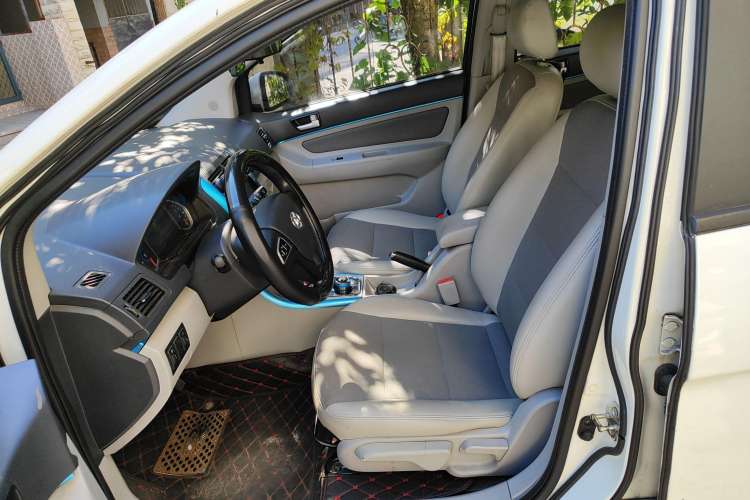 Used BAIC New Energy EV 2015 EV160 Light Edition Left Front Seat