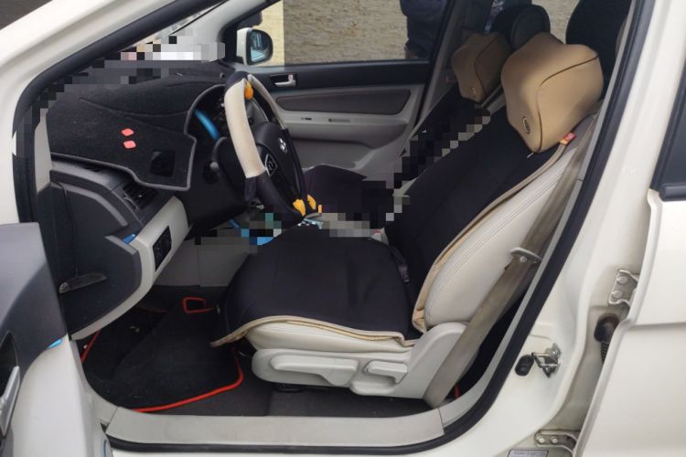 Used BAIC New Energy EV 2015 EV200 Light Edition Left Front Seat