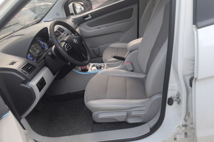 Used BAIC New Energy EV 2015 EV200 Light Edition Left Front Seat