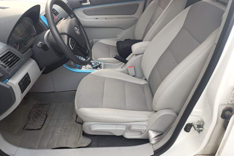 Used BAIC New Energy EV 2015 EV160 Light Edition Left Front Seat