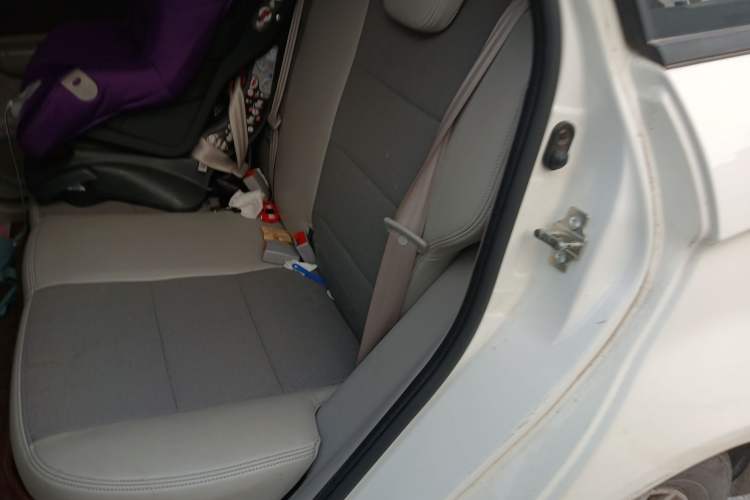 Used BAIC New Energy EV 2015 EV200 Light Edition Left Rear Seat