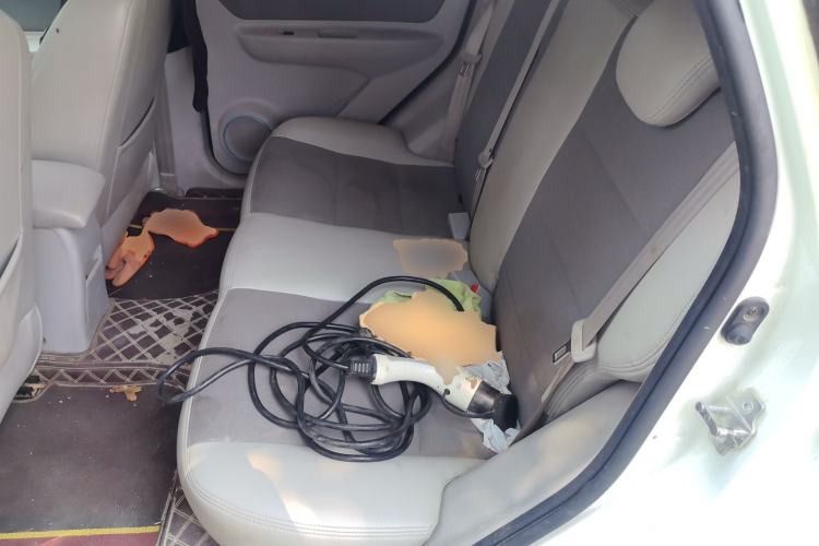 Used BAIC New Energy EV 2015 EV200 Light Edition Left Rear Seat