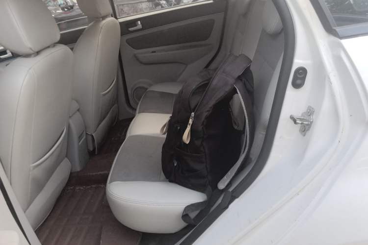 Used BAIC New Energy EV 2015 EV200 Light Edition Left Rear Seat